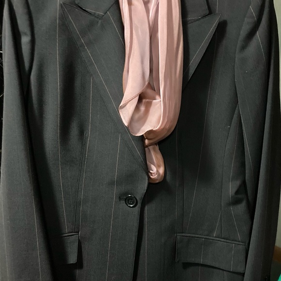 Anne Klein size 8 3 piece pantsuit - Picture 1 of 4